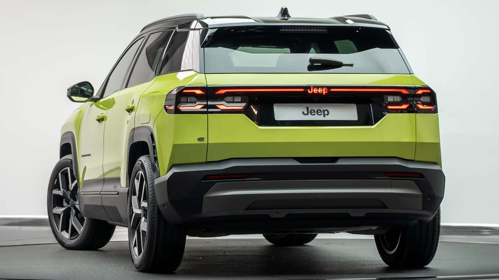 Το νέο Jeep Compass θα είναι τετρακίνητο μόνο ως ηλεκτρικό